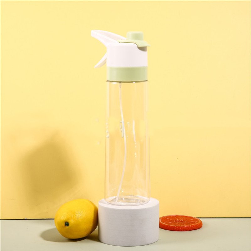 Spray Water Bottle For Girls Outdoor Sport Fitness Water Cup Large Capacity Spray Bottle Drinkware Travel Bottles Kitchen Gadgets (Option: TRITAN green)